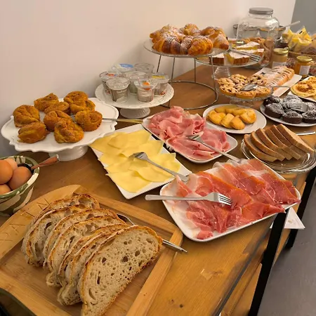 Hotel Outside Boutique 4*