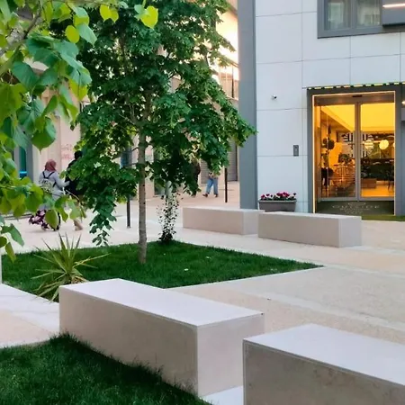 Outside Boutique